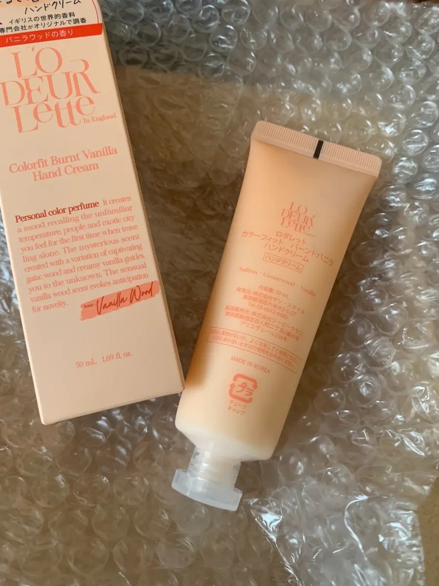 カラーフィットハンドクリーム/ロダレット/ハンドクリームを使ったクチコミ（2枚目）