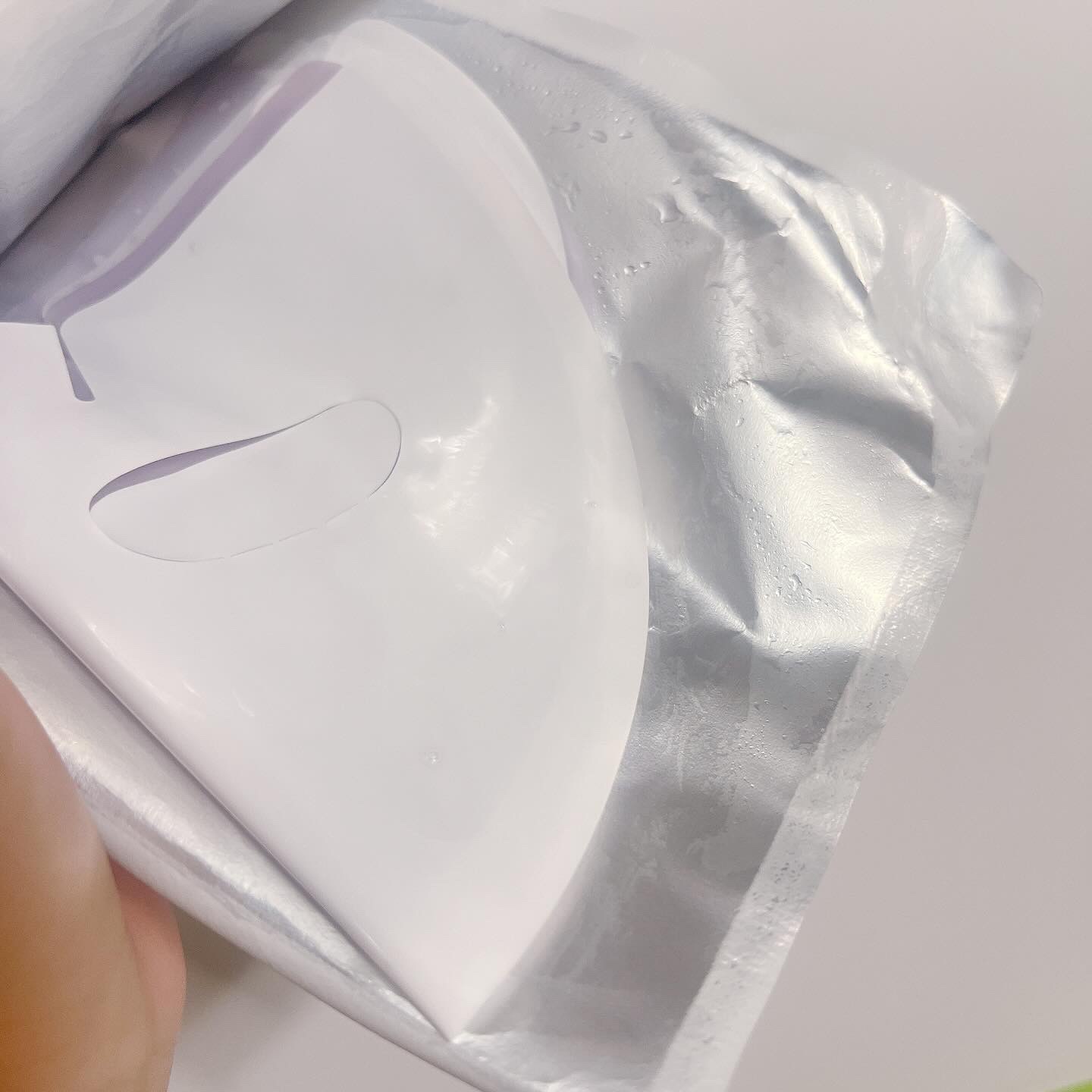 スローエイジングフィトコラーゲンゲルマスク/Luvum/シートマスク・パックを使ったクチコミ（3枚目）