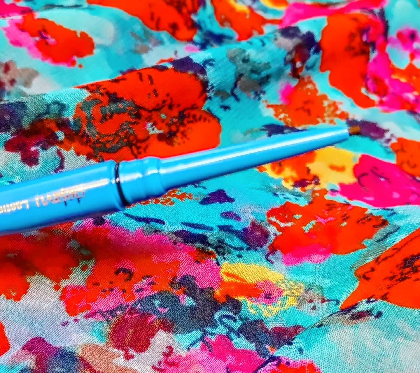 「密着アイライナー」極細クリームペンシル/デジャヴュ/ペンシルアイライナーを使ったクチコミ（2枚目）