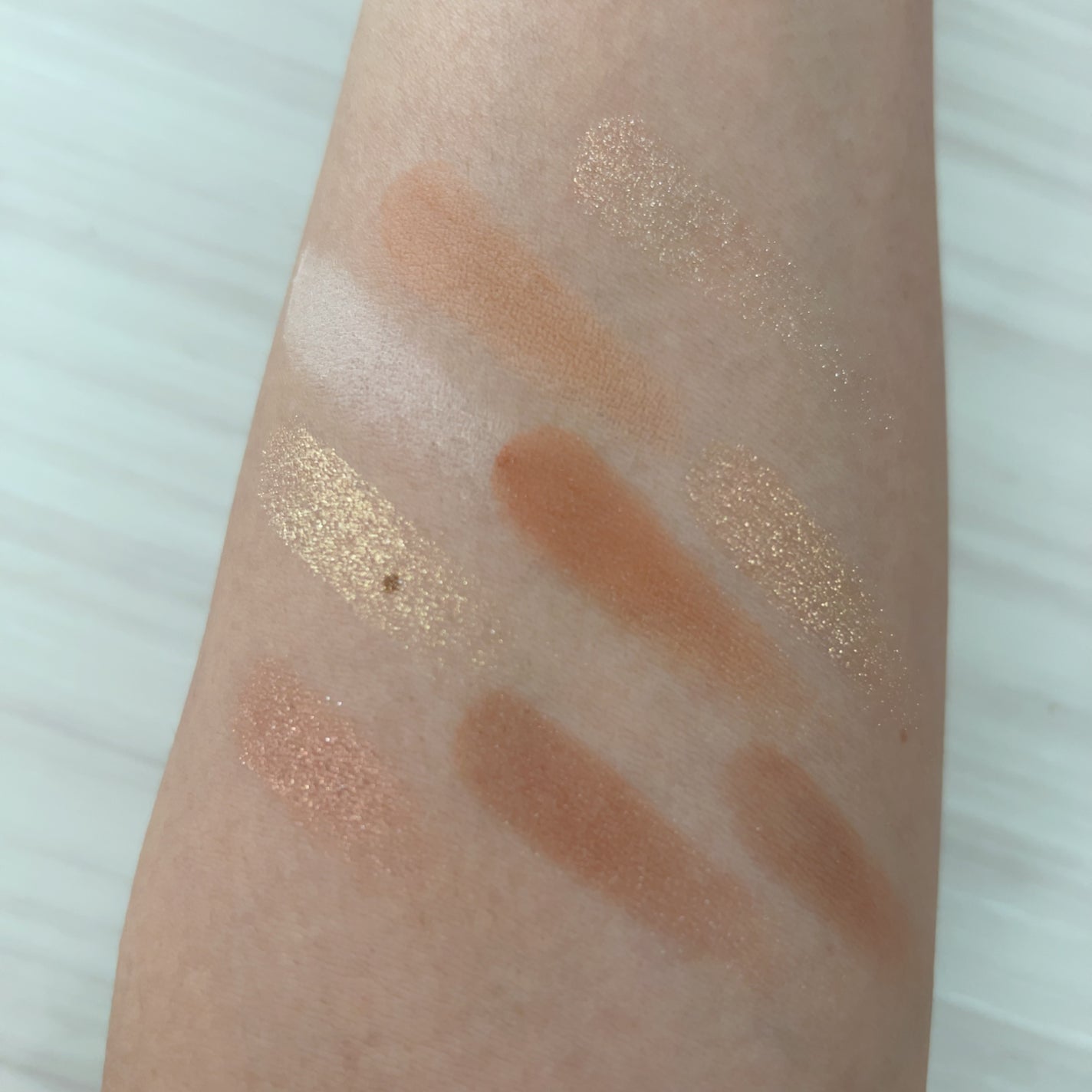 アイシャドウパレット/Kirei&co./アイシャドウパレットを使ったクチコミ(3枚目)