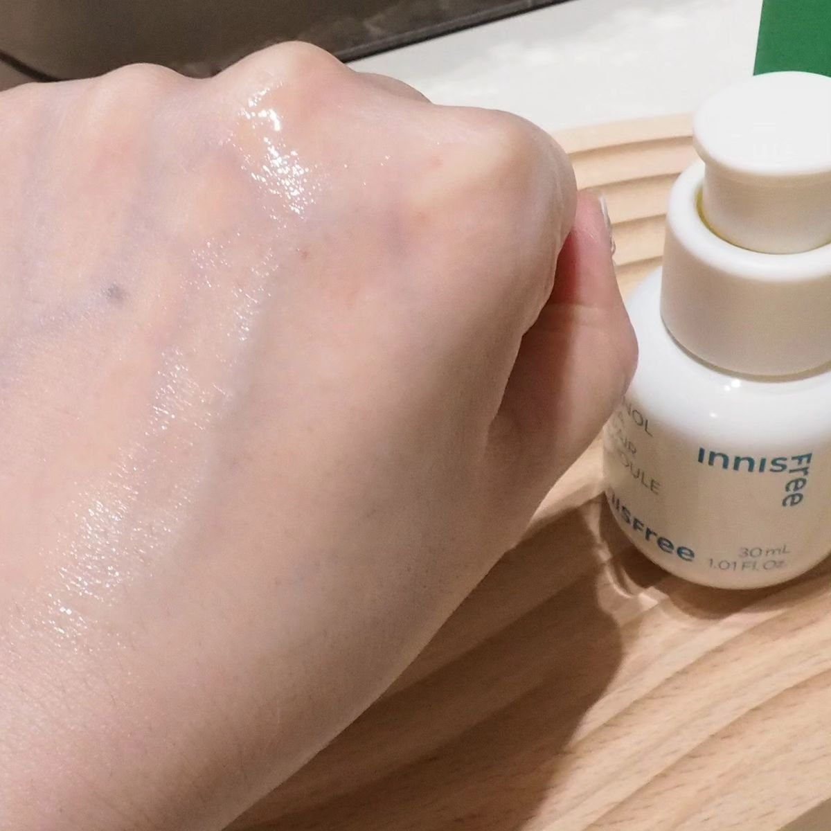 レチノール　シカ　リペア　セラム/innisfree/美容液を使ったクチコミ（3枚目）