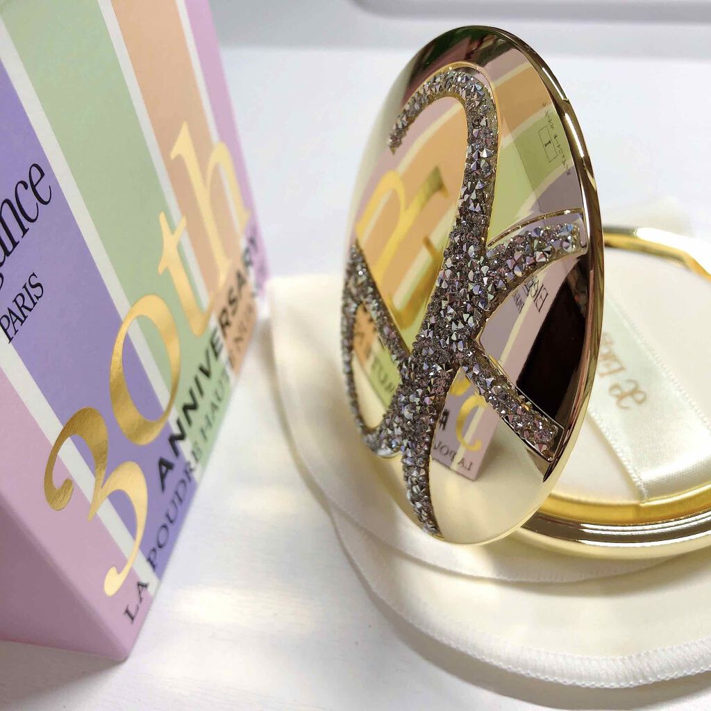 ラ プードル オートニュアンス/Elégance/プレストパウダーを使ったクチコミ（1枚目）