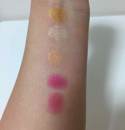 ハートハイライター ユニコーンハート/MAKEUP REVOLUTION/パウダーハイライトを使ったクチコミ(2枚目)