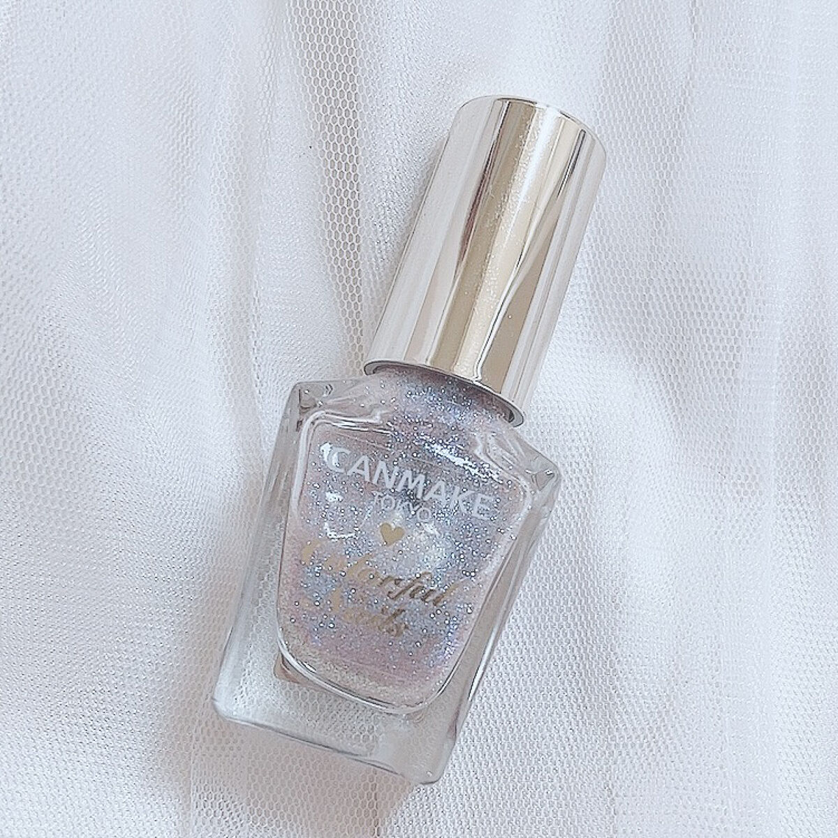 カラフルネイルズ N52 マーメイドスケール/キャンメイク/マニキュアを使ったクチコミ（2枚目）