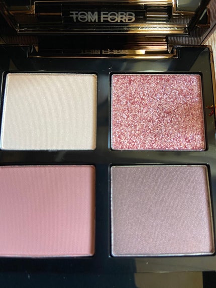 アイ カラー クォード/TOM FORD BEAUTY/アイシャドウパレットを使ったクチコミ(2枚目)