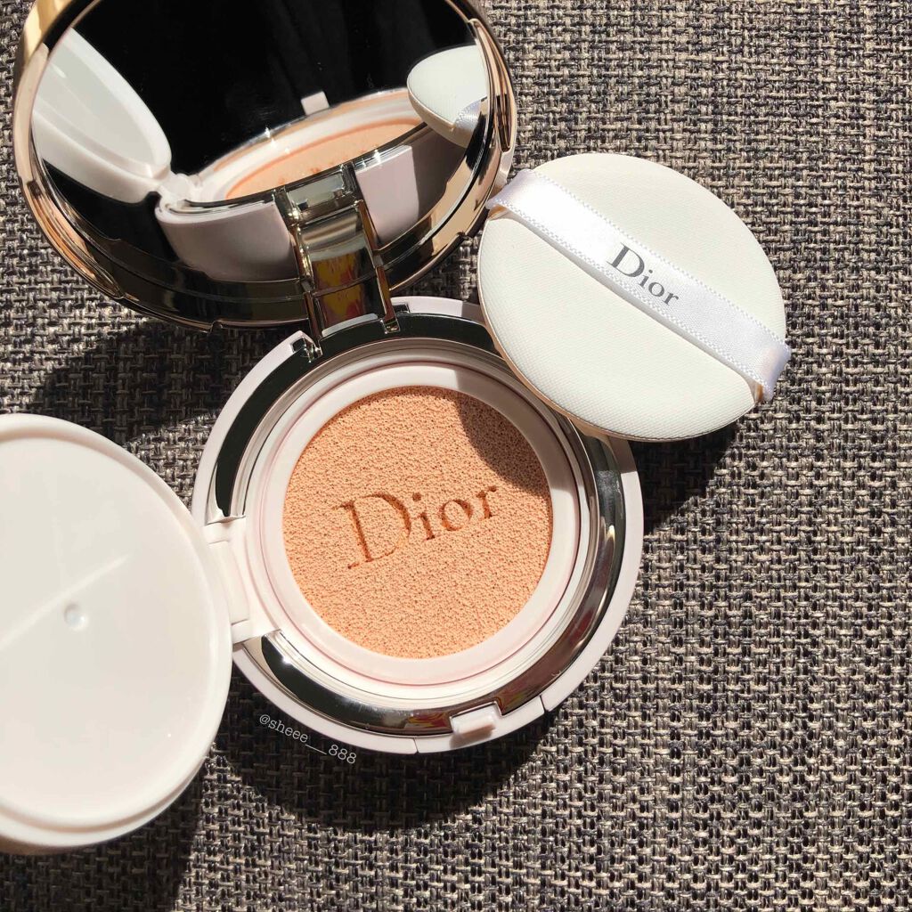 カプチュール ドリームスキン モイスト クッション SPF50 /PA+++ /Dior/クッションファンデーションを使ったクチコミ(1枚目)