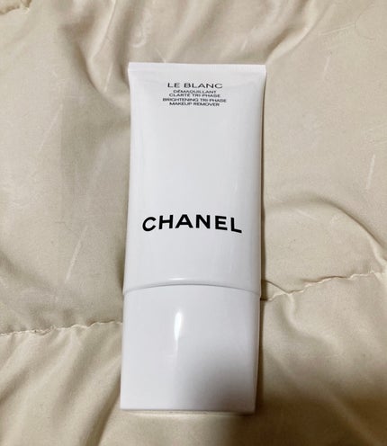 CHANEL ル ブラン メークアップ リムーバーのクチコミ「CHANEL
ル ブラン メークアップ リムーバー
6,820円
シャネルのルブランシリーズ.....」(1枚目)