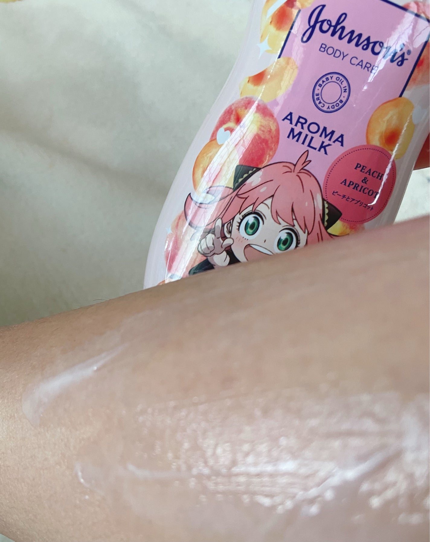 min on LIPS 「ジョンソンボディケアラスティングモイスチャー アロマミルクアロ..」(4枚目)