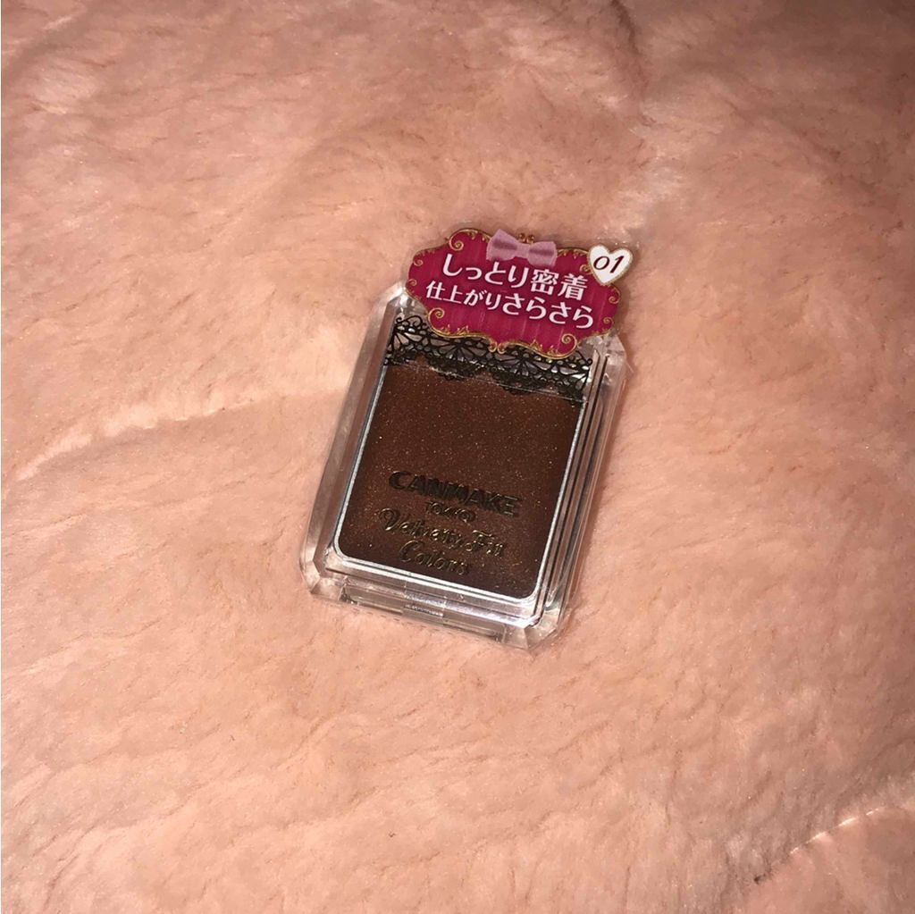 ベルベッティフィットカラーズ/キャンメイク/ジェル・クリームアイシャドウを使ったクチコミ(1枚目)