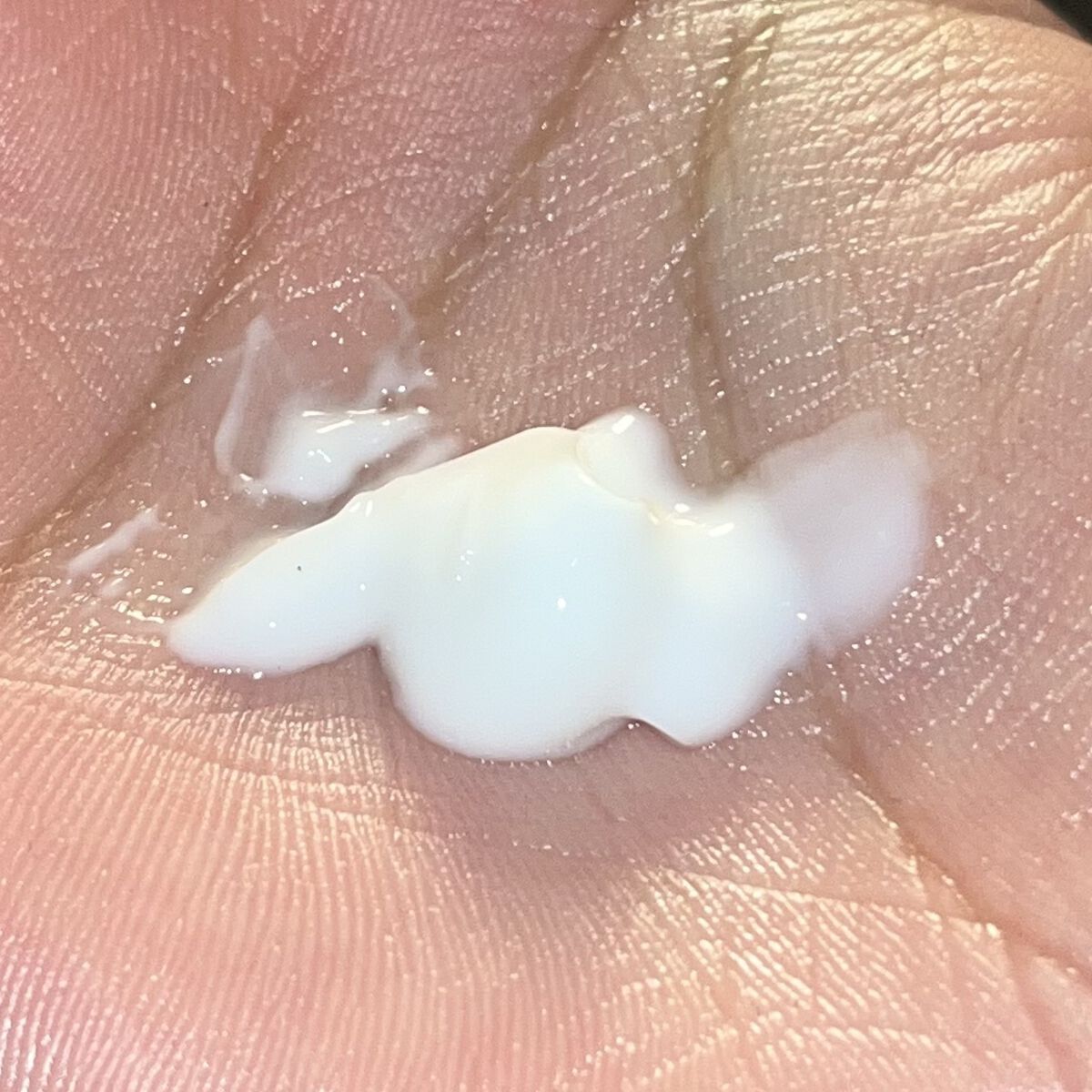 薬用メラノシグナルエッセンス/トランシーノ/美容液を使ったクチコミ（2枚目）