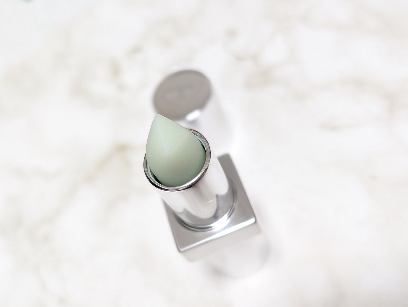 リップ バーム オプティマイジング ケア/PRADA BEAUTY/リップバームを使ったクチコミ(2枚目)