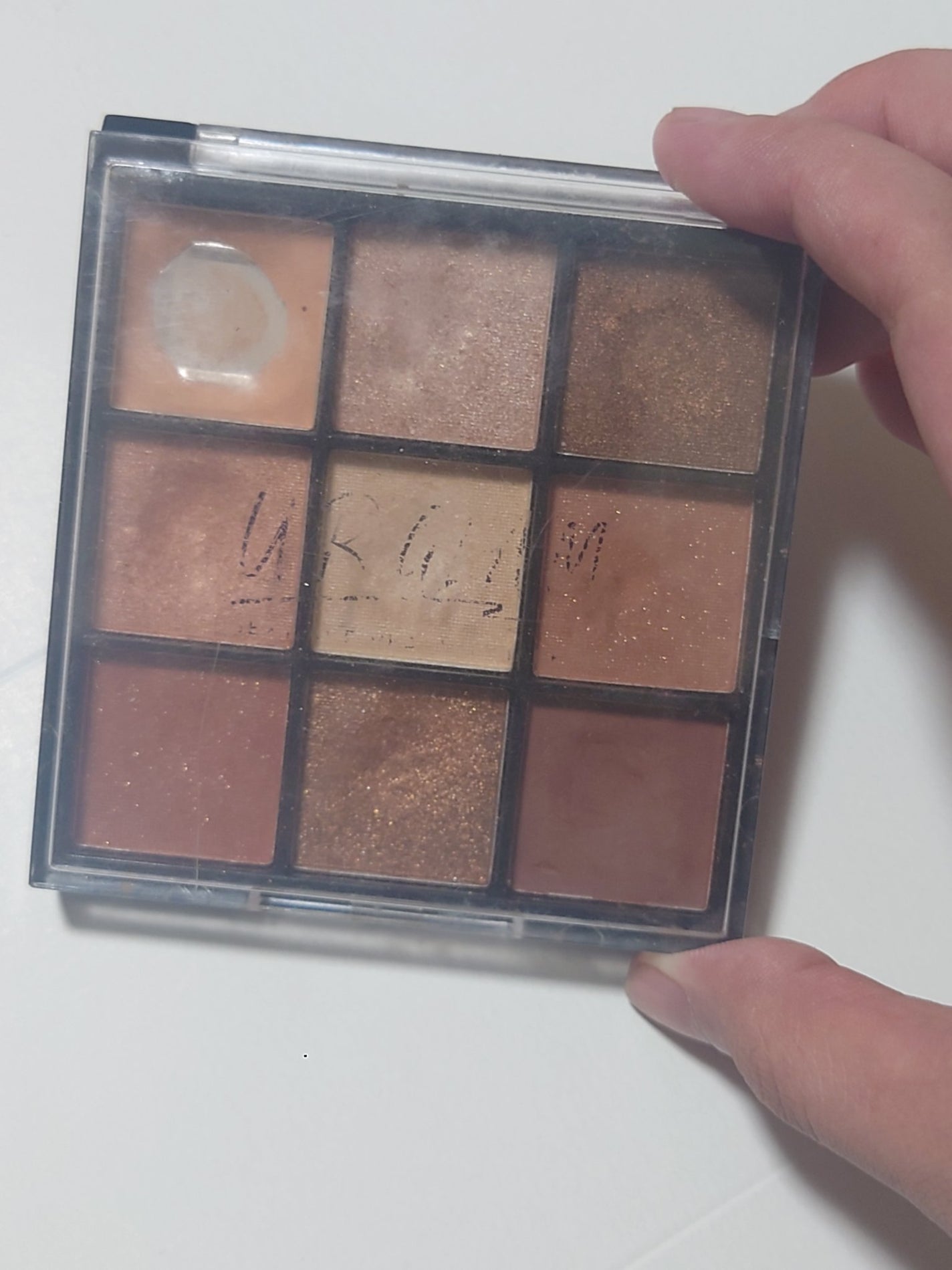 UR GLAM BLOOMING EYE COLOR PALETTE/U R GLAM/アイシャドウパレットを使ったクチコミ(1枚目)