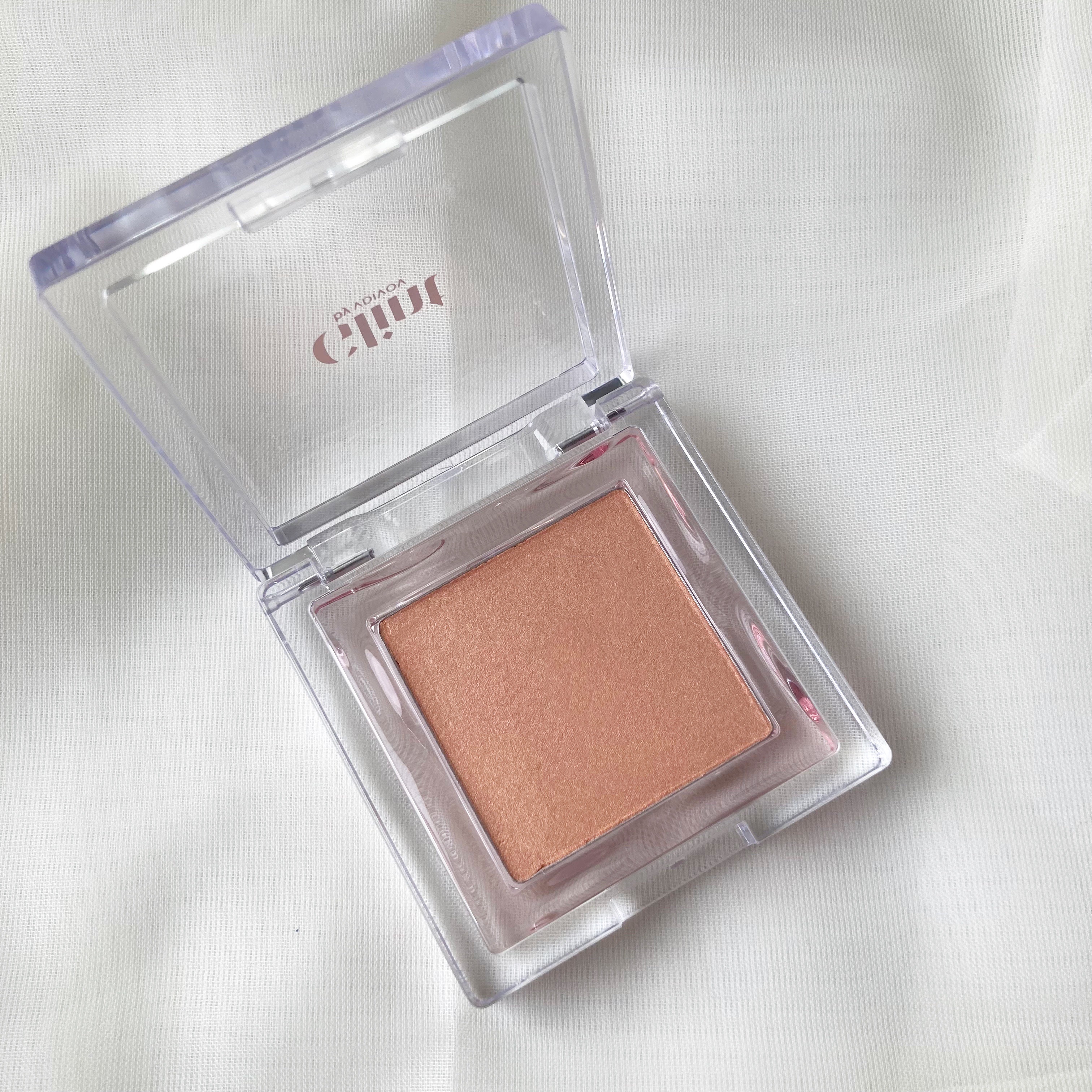 ベイクドブラッシュ #05 Strawberry Smoke/Glint/パウダーチークを使ったクチコミ（3枚目）