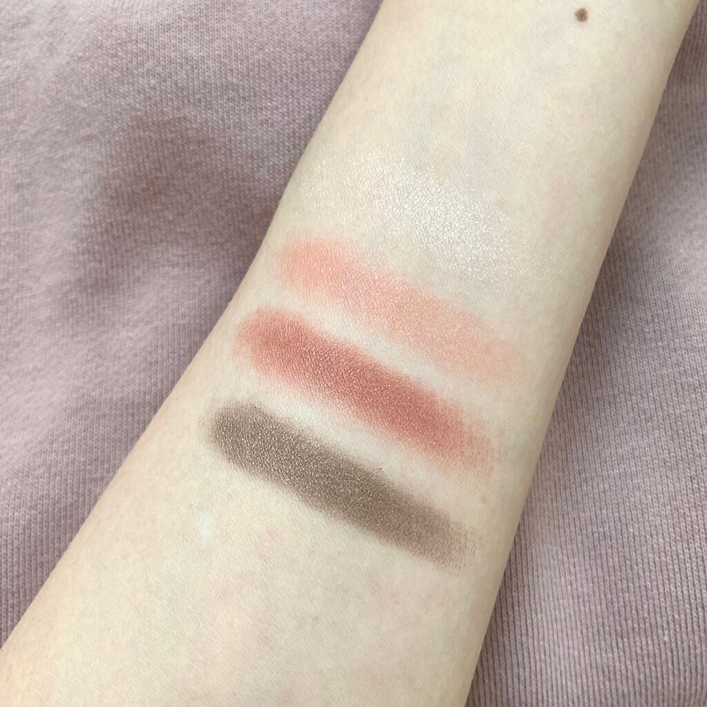 グロッシーリッチ アイズ N/Visée/アイシャドウパレットを使ったクチコミ(3枚目)