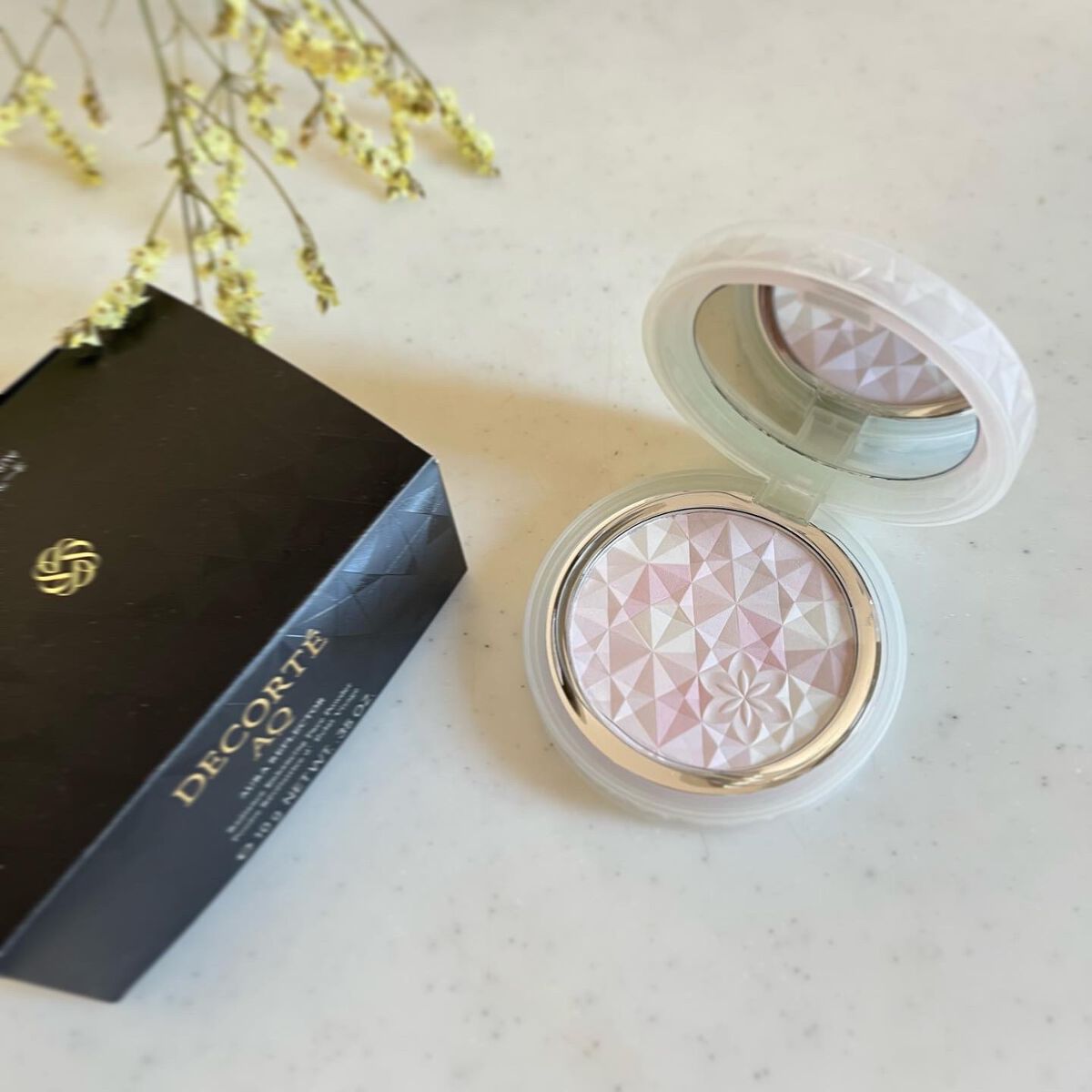 ＡＱ　オーラ リフレクター/DECORTÉ/プレストパウダーを使ったクチコミ（2枚目）