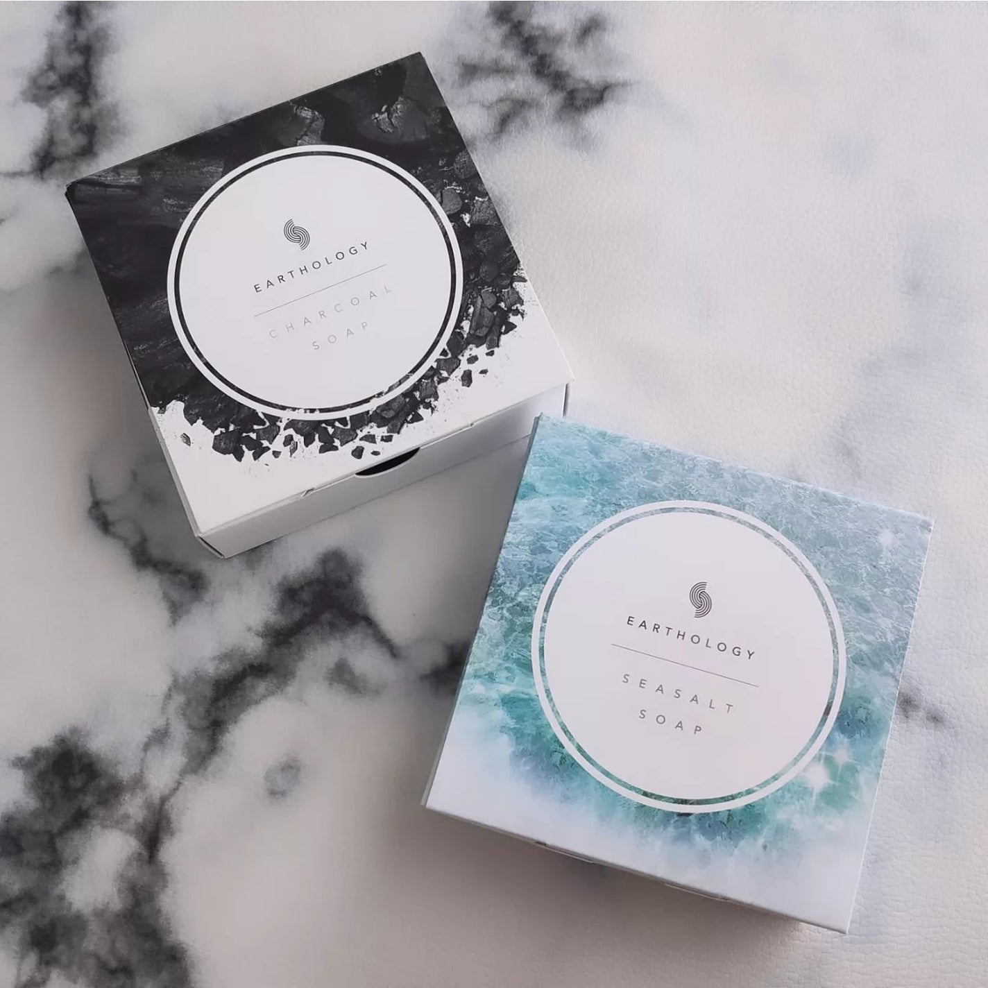 炭塩石鹸/EARTHLOGY/洗顔石鹸を使ったクチコミ(2枚目)