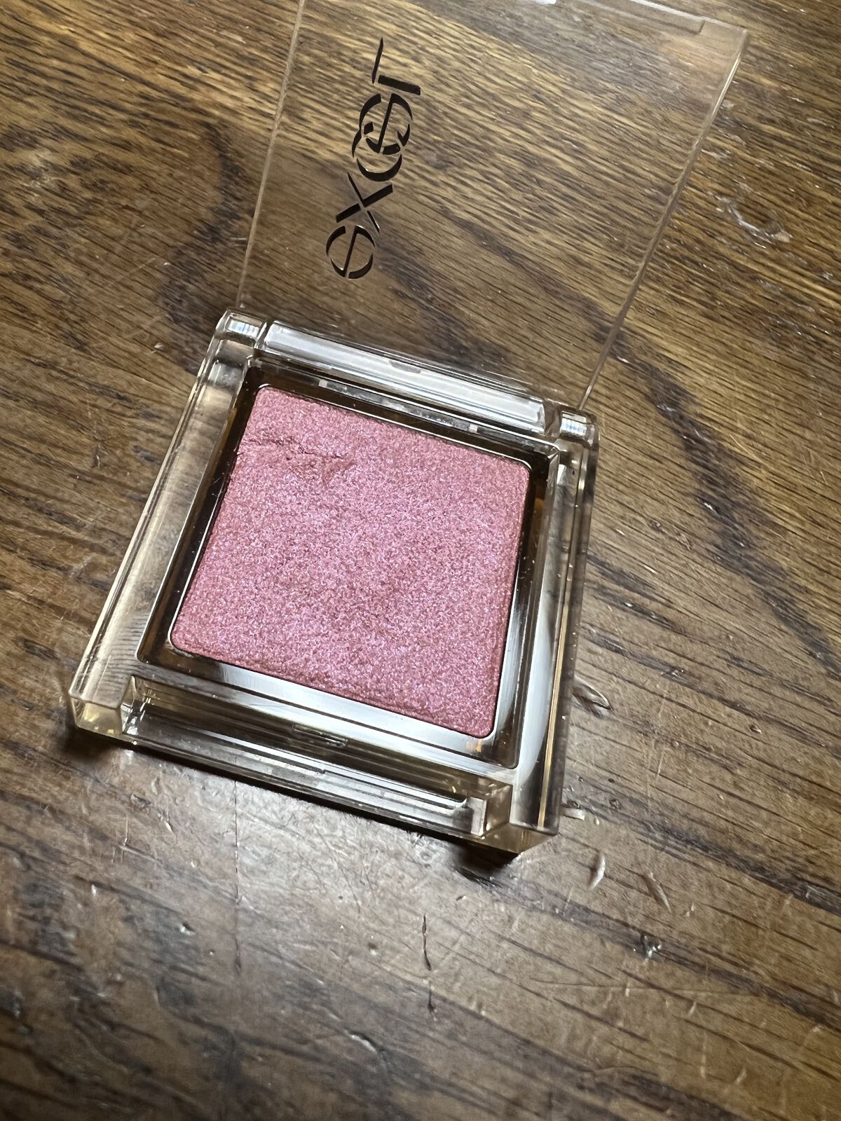 アイプランナー/excel/単色アイシャドウを使ったクチコミ（1枚目）