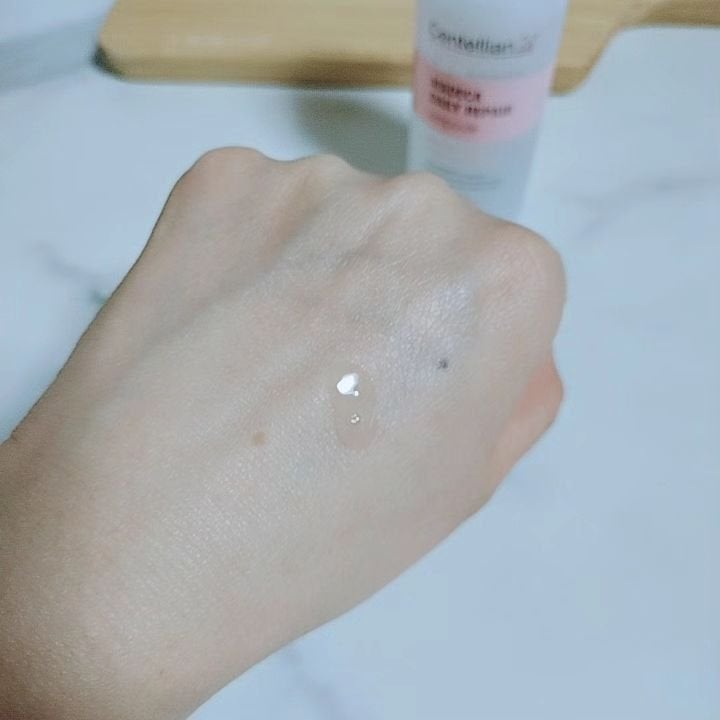 マデカデイリーリペアアンプル/センテリアン24/美容液を使ったクチコミ(4枚目)