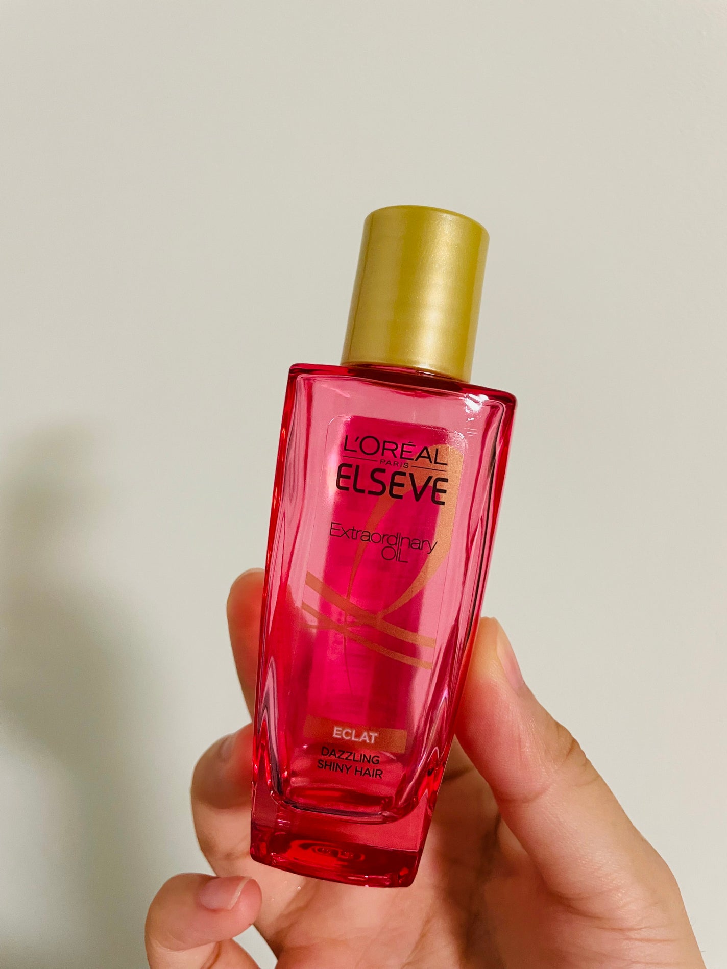 エクストラオーディナリー オイル エクラアンペリアル 艶髪オイル/ロレアル パリ/ヘアオイルを使ったクチコミ(1枚目)