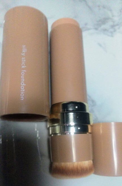 シルキースティックファンデーション/KAMIKA/その他ファンデーションを使ったクチコミ(2枚目)