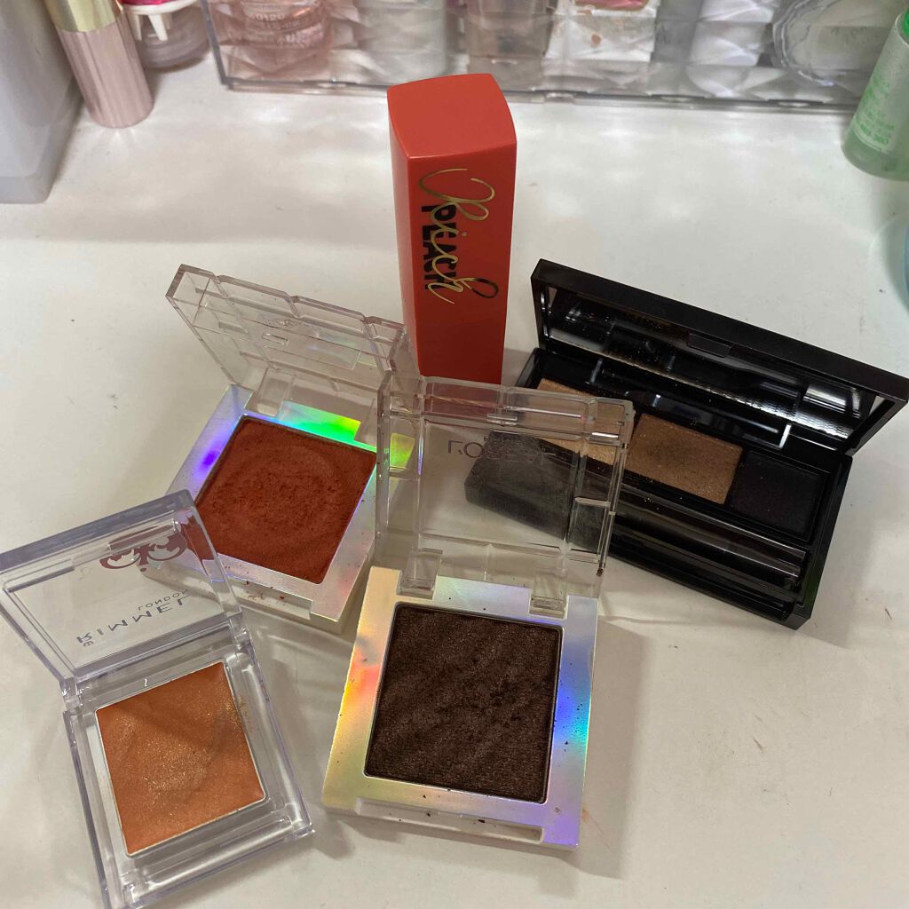 カラークイーン オイルシャドウ/ロレアル パリ/単色アイシャドウを使ったクチコミ（1枚目）