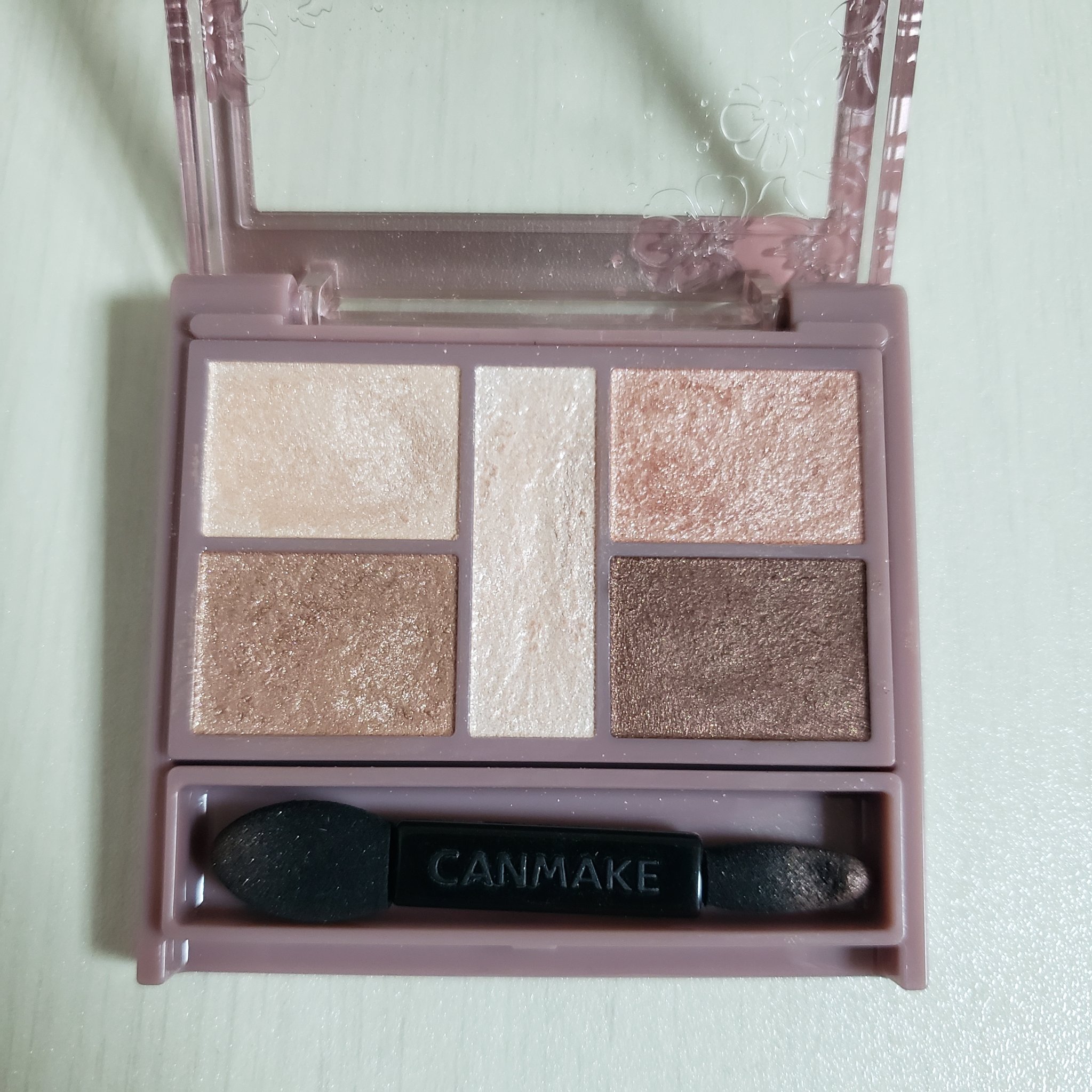 パーフェクトスタイリストアイズ 24 メロウミルクティー/キャンメイク/アイシャドウパレットを使ったクチコミ（2枚目）