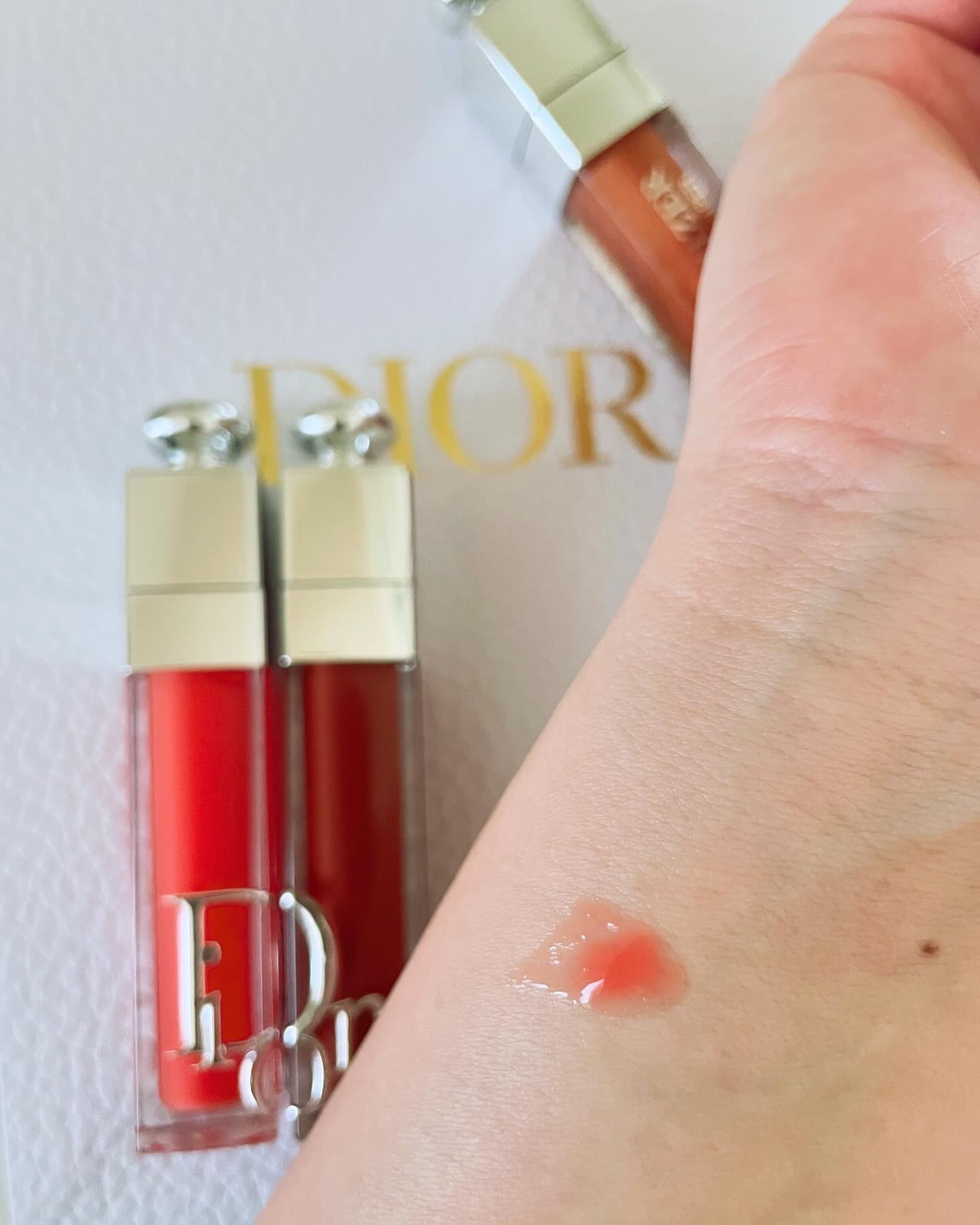 ディオール アディクト リップ マキシマイザー 061 ポピー コーラル/Dior/リップグロスを使ったクチコミ（2枚目）