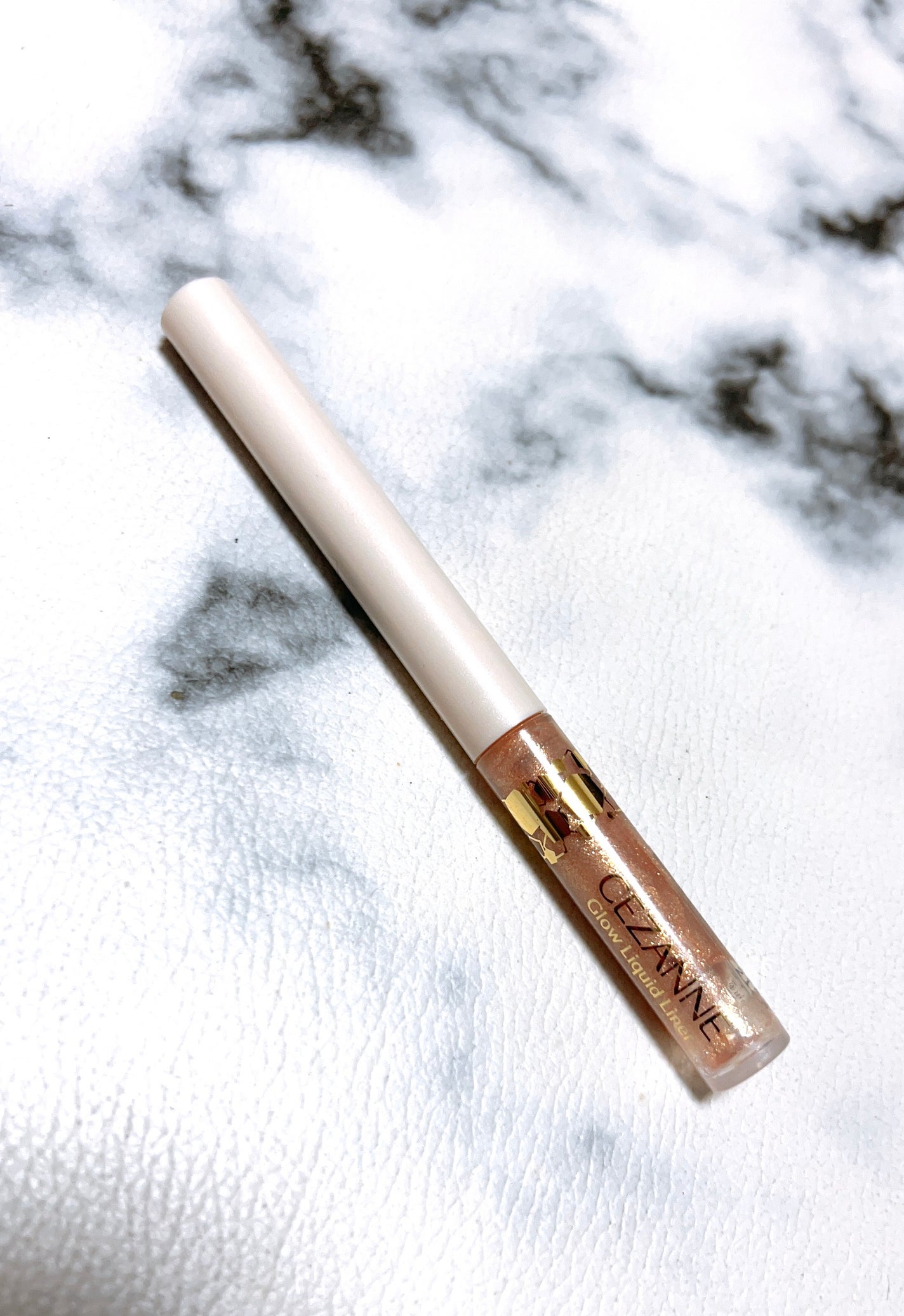 グロウリキッドライナー/CEZANNE/リキッドアイライナーを使ったクチコミ(1枚目)