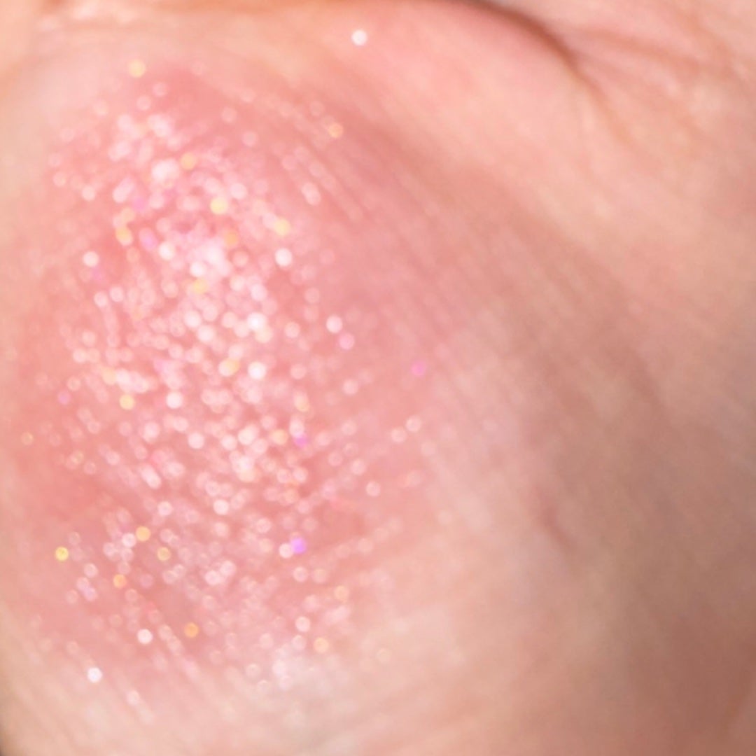 キスキス ビー グロウ パーリー/GUERLAIN/口紅を使ったクチコミ(4枚目)