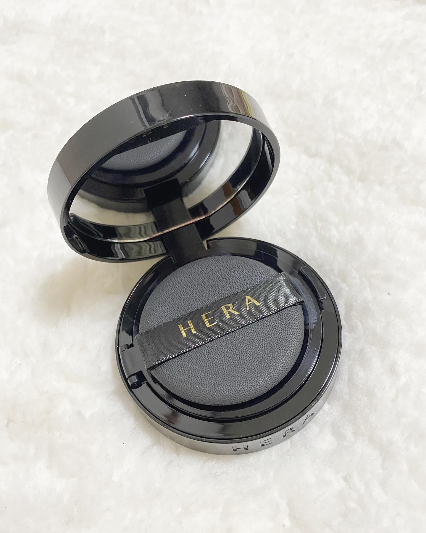 ブラック クッション/HERA/クッションファンデーションを使ったクチコミ（2枚目）