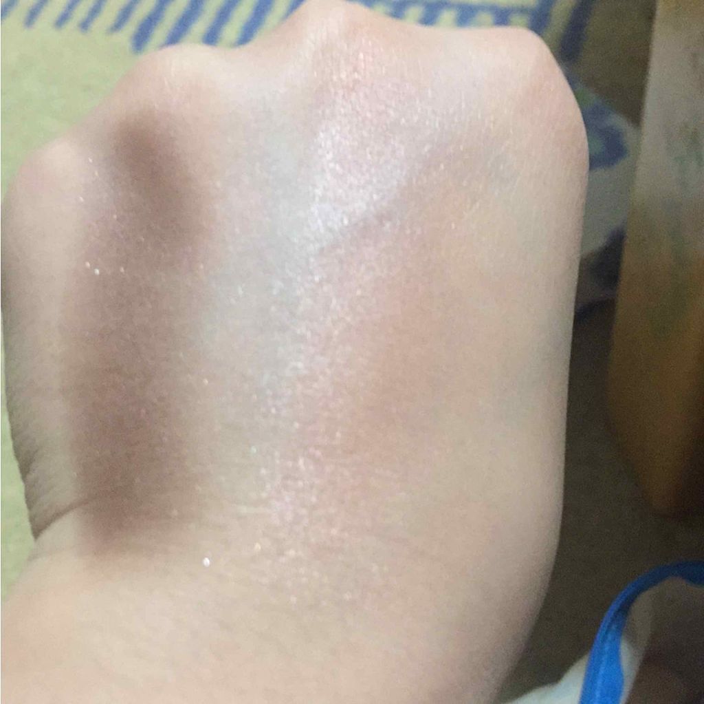 sparkle_beauty_x6n on LIPS 「色あいがとても良く、ラメが繊細で落ちにくい。..」(2枚目)