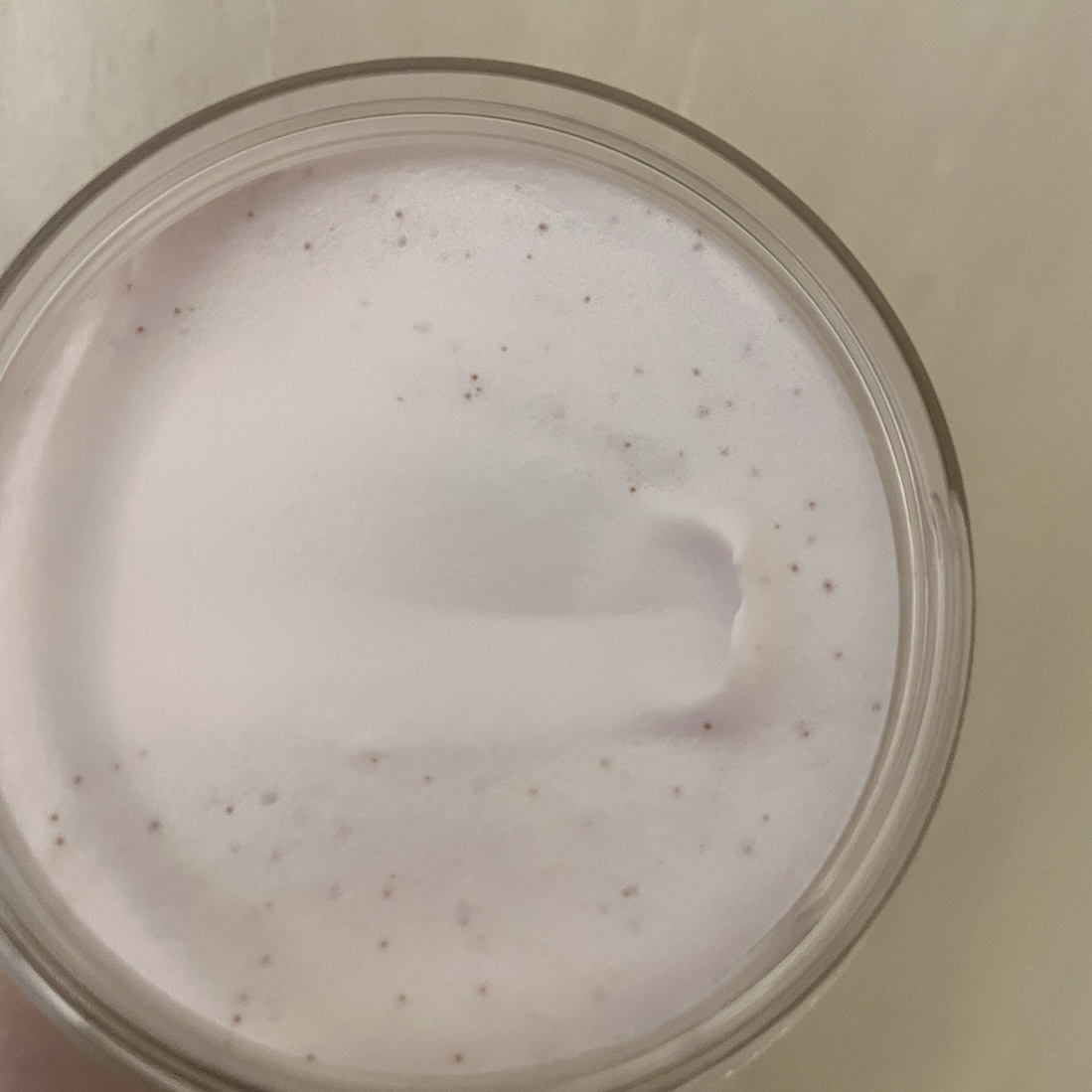 ダヴ ふわとろクリーミースクラブ ザクロ＆シアバター/ダヴ/ボディスクラブを使ったクチコミ（2枚目）