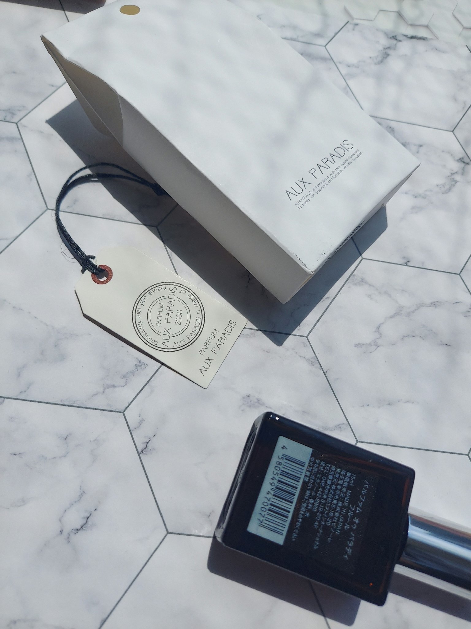 オードパルファム　#03 Fleur〔フルール〕/AUX PARADIS/香水(レディース)を使ったクチコミ（3枚目）