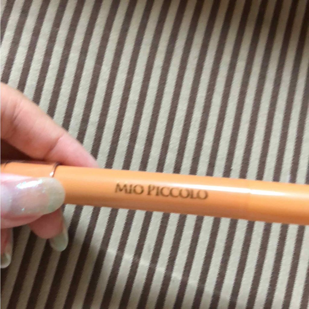 rihon on LIPS 「自分の使っているアイシャドウが割れてしまって、セリアに行った時..」(1枚目)