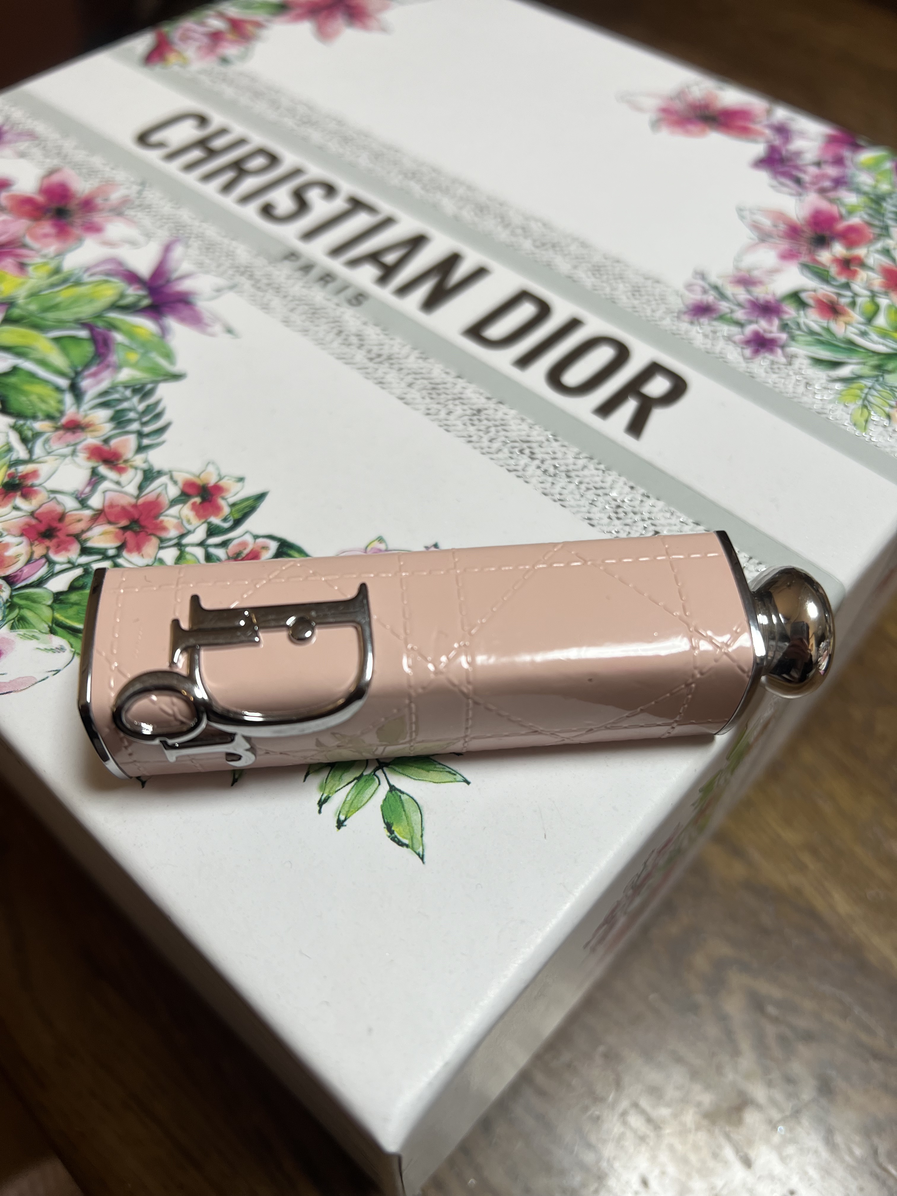 ディオール アディクト リップスティック 661ディオリヴィエラ/Dior/口紅を使ったクチコミ（2枚目）