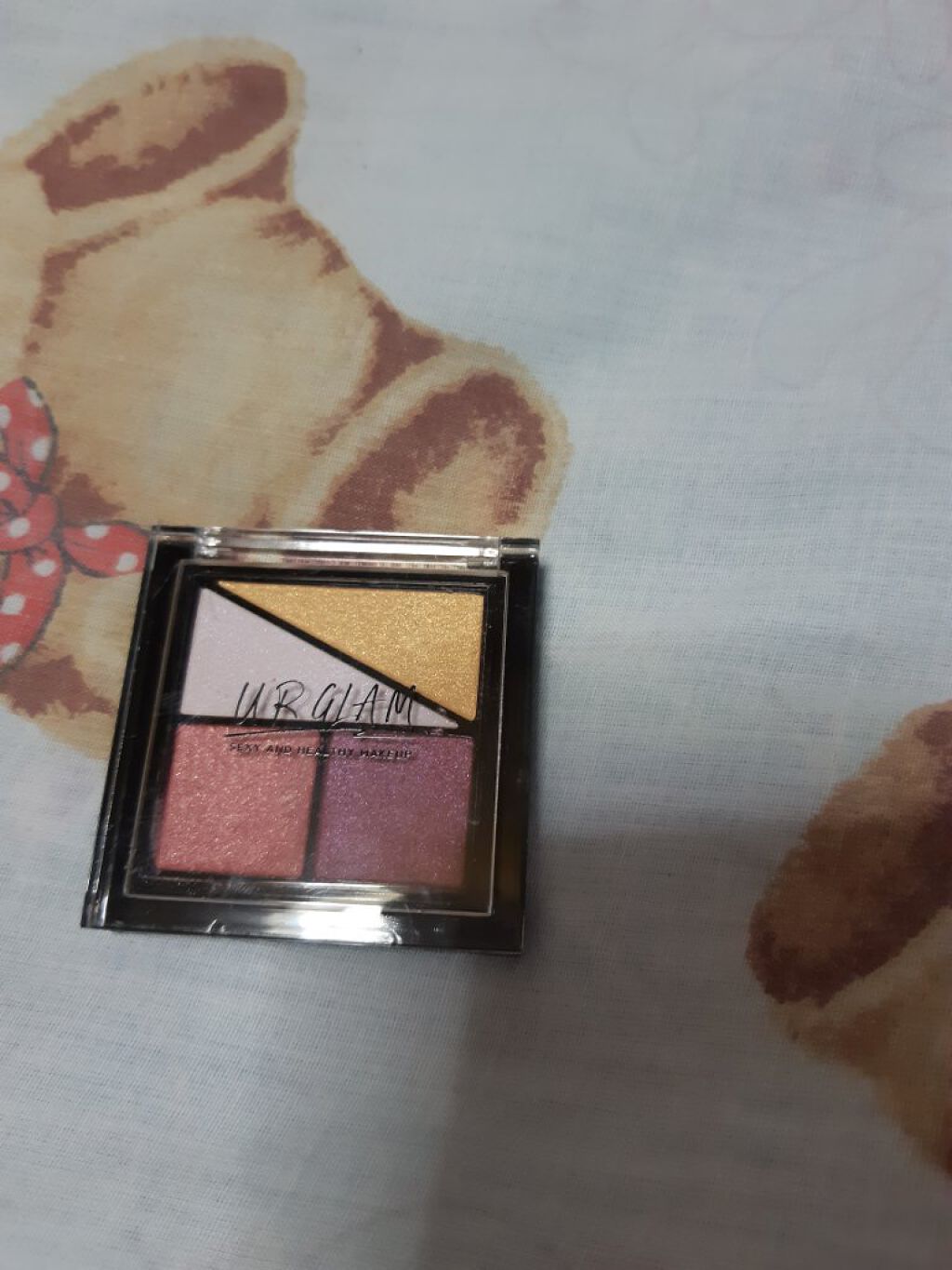 UR GLAM　VELVET EYE COLOR PALETTE イエロー&プラム/U R GLAM/アイシャドウパレットを使ったクチコミ（1枚目）