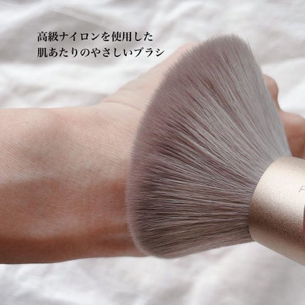 SIXPLUS 携帯用 メイクブラシ5本セット Playシリーズ/SIXPLUS/メイクブラシを使ったクチコミ(5枚目)