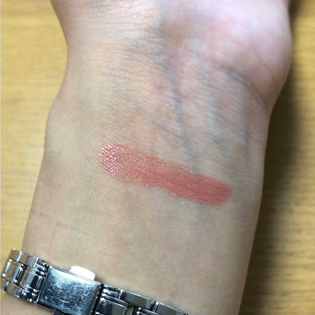 ピュア カラー クリスタル シアー リップスティック 01 クリスタル ベビー クリーム/ESTEE LAUDER/口紅を使ったクチコミ（2枚目）