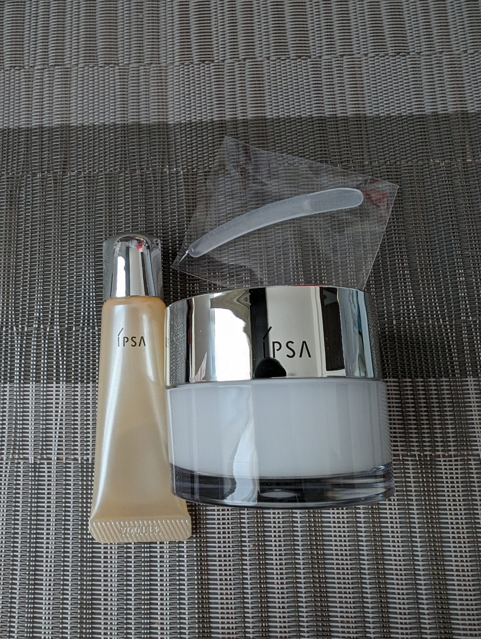 ザ・タイムR リップエッセンス/IPSA/リップ美容液を使ったクチコミ（3枚目）