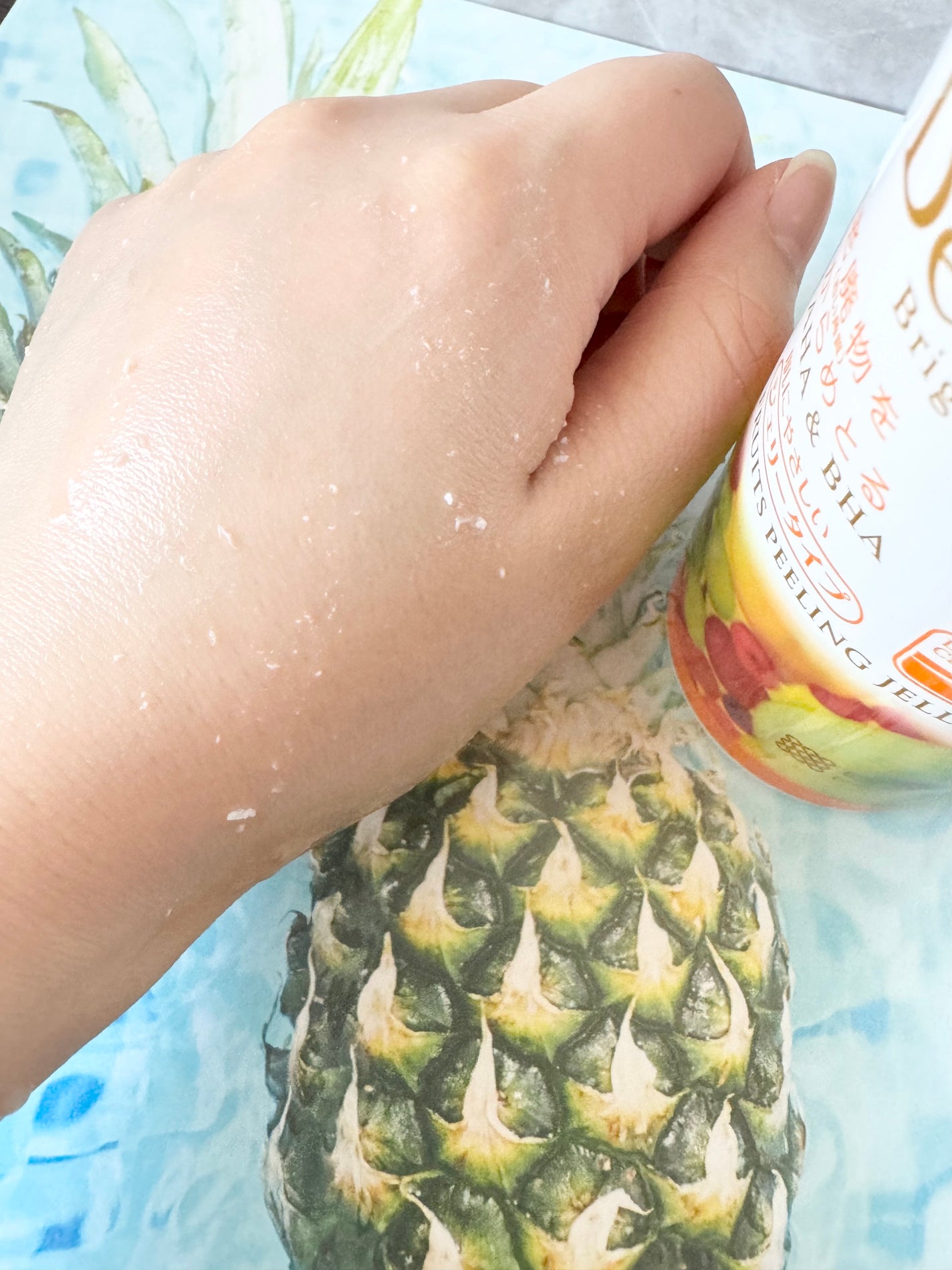 DETクリア ブライト&ピール ピーリングジェリー<ミックスフルーツの香り>/Detclear/ピーリングを使ったクチコミ(3枚目)