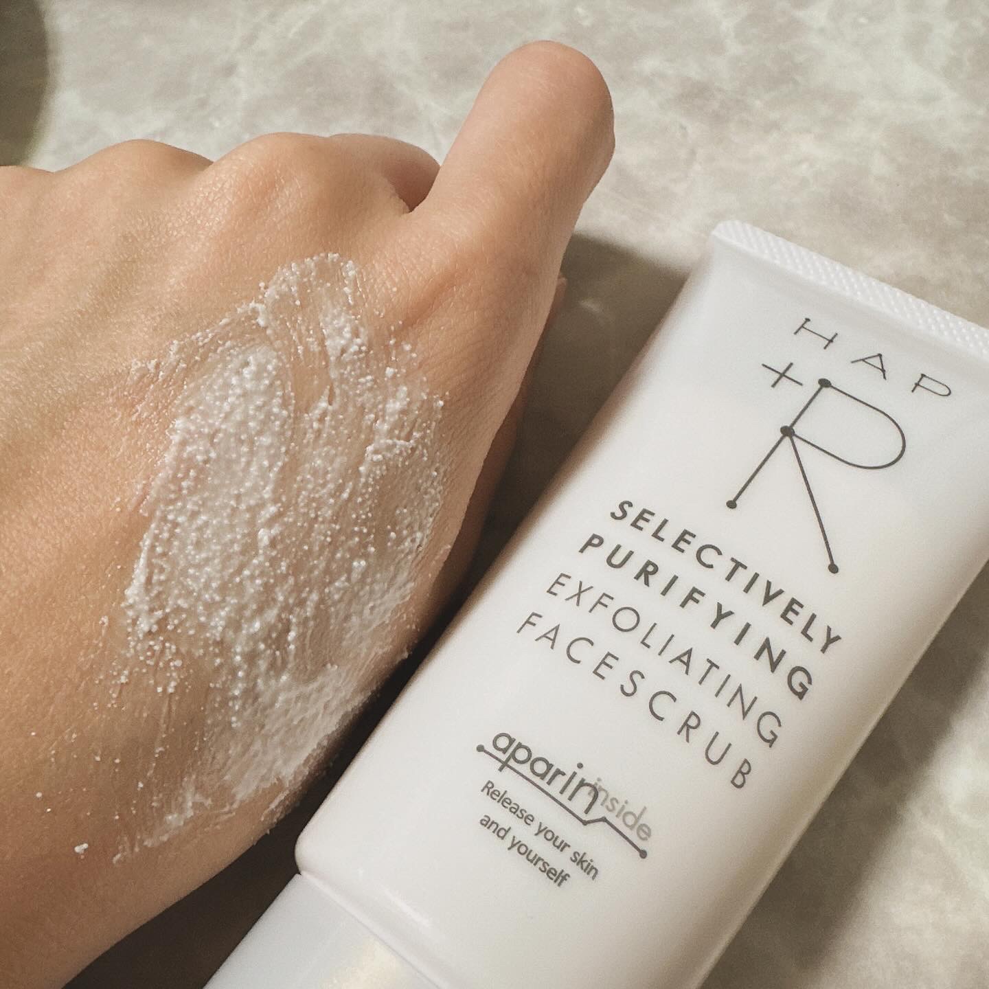 フェイススクラブ /HAP＋R/スクラブ・ゴマージュを使ったクチコミ（3枚目）