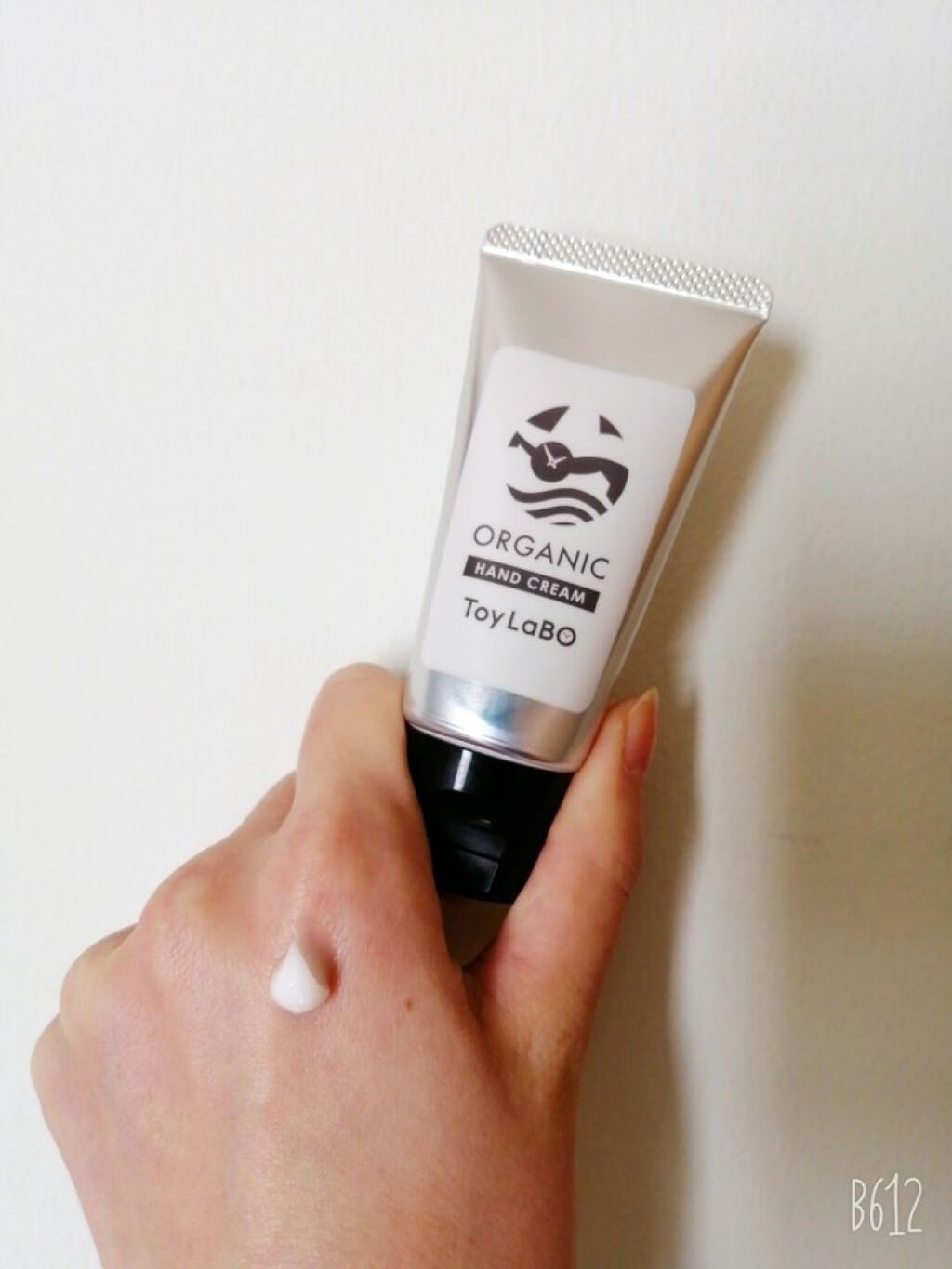 オーガニックハンドクリーム/ToyLaBO/ハンドクリームを使ったクチコミ（3枚目）