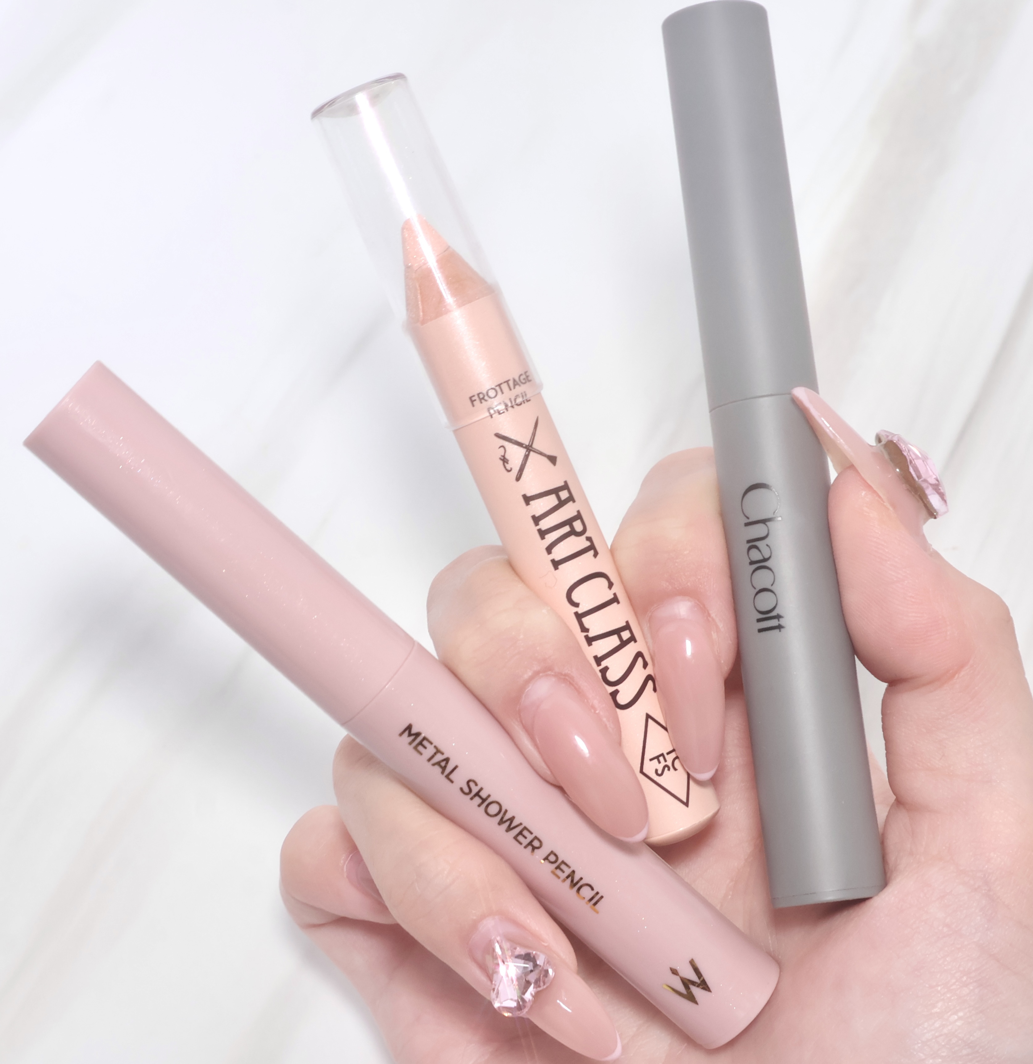 クレヨンコンシーラー/チャコット・コスメティクス/ペンシルコンシーラーを使ったクチコミ（1枚目）