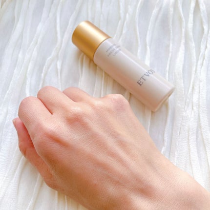 ミネラルフレッシュスキンリキッド/エトヴォス/リキッドファンデーションを使ったクチコミ(3枚目)