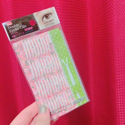 DAISO 両面アイテープレギュラーのクチコミ「塩顔男子が流行り、、とは言っても
ぱっちり二重に憧れる女の子は多いはず!!!
わたしもそうです.....」(2枚目)