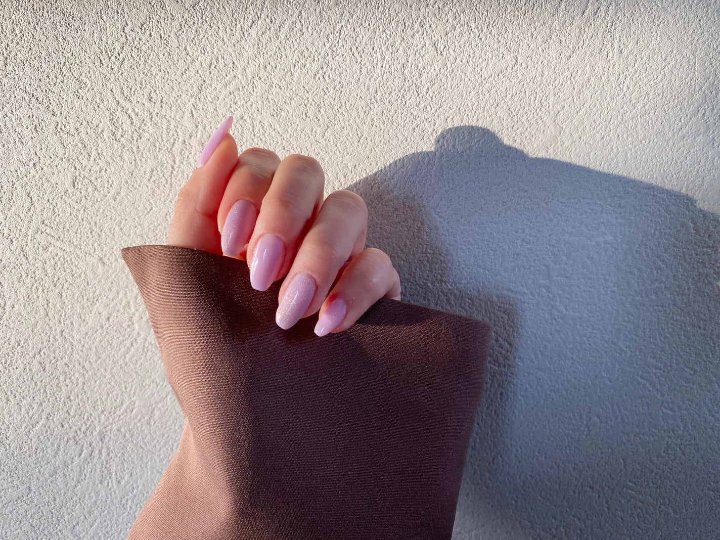 Eri on LIPS 「もうすぐバレンタイン🍫✨過去やったバレンタインセルフネイルを紹..」(2枚目)