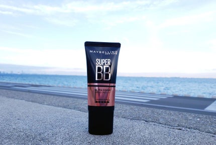 MAYBELLINE NEW YORK SP BB ウルトラカバーのクチコミ「BBクリーム。
忙しい朝には時短出来る
メイクアイテム。
紫外線カット率も高いと
1本.....」(3枚目)