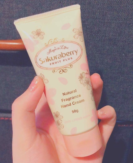 .°⑅ʚしらゆきɞ⑅°. on LIPS 「°ʚLOVE&PEACEparfumsɞ°.°⑅ʚマジックト..」(1枚目)