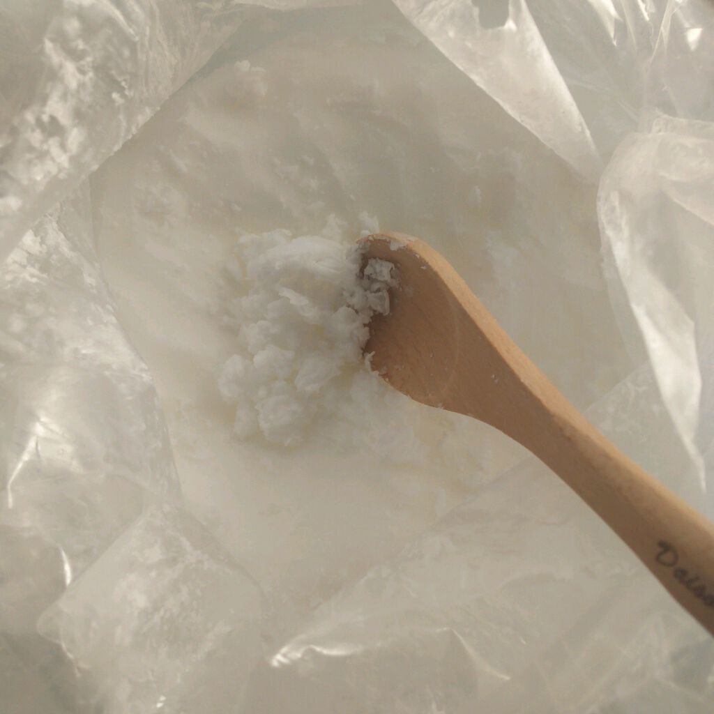 りぃ on LIPS 「【ココナッツオイル】メーカーとかにはこだわりはありませんが、な..」(2枚目)