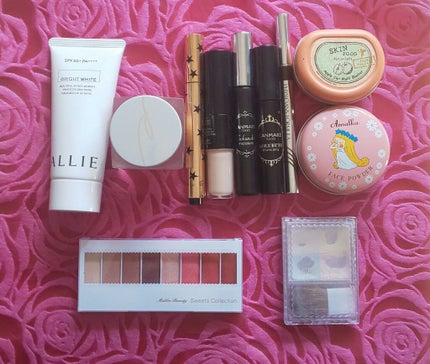 スイーツコレクション/マリブビューティー/アイシャドウパレットを使ったクチコミ(4枚目)